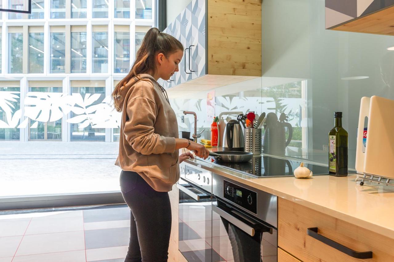 Meininger Hotel Zuerich Greencity Eksteriør billede